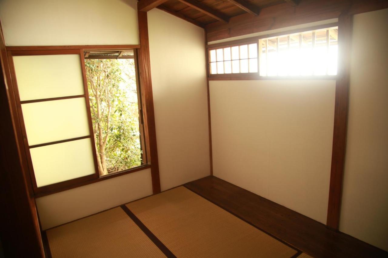 Guest House Yukari Tsuru Exteriér fotografie